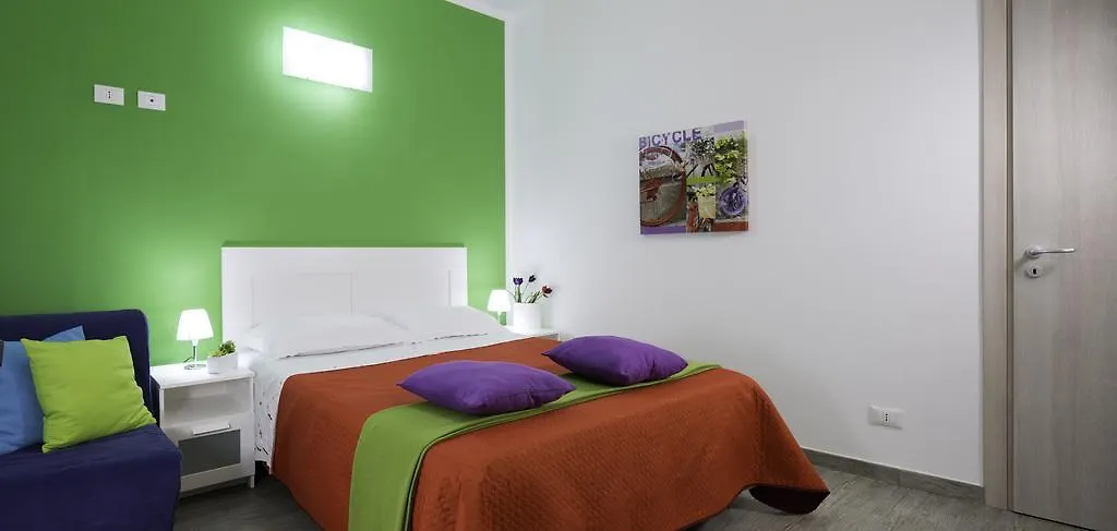 Arricàmpati Family Apartment&Rooms Carini Casa vacanze
