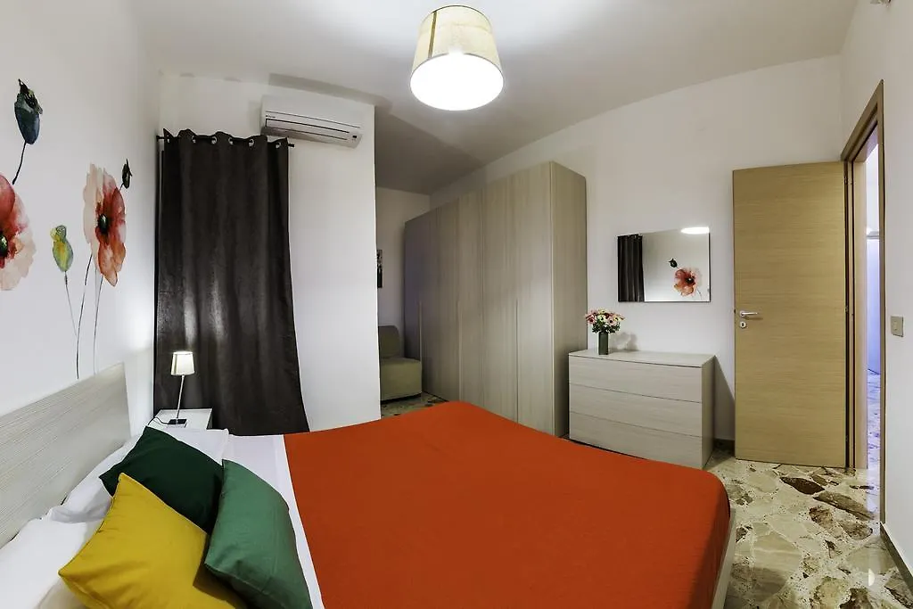 Casa vacanze Arricàmpati Family Apartment&Rooms Carini Italia